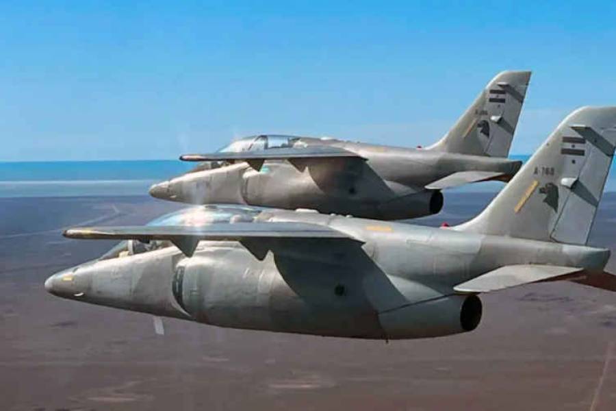 Aviones, inhibidores de drones y radares custodiarán la asunción de Milei