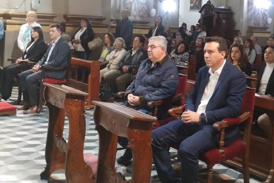 El Poder Ejecutivo homenajeó a la Virgen del Valle en el cuarto día del Septenario