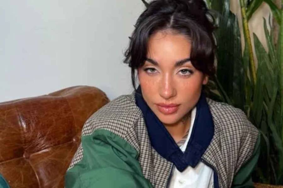 María Becerra se acercó a ayudar a los inundados en Zárate