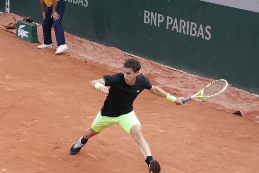Cinco tenistas argentinos quedaron a un paso de clasificar a Roland Garros