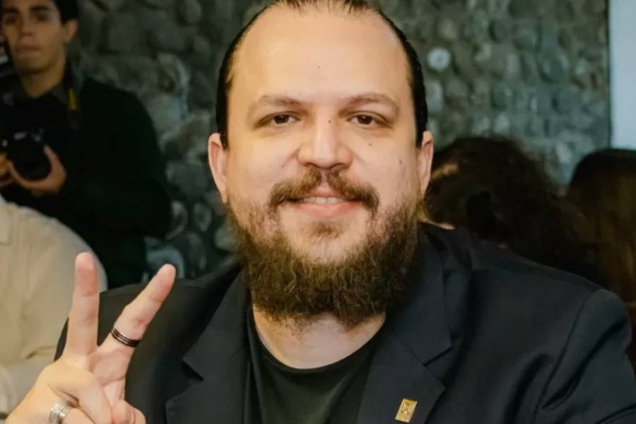 Controversia: “Brizuela hablando de transparencia y debate? ¡que ternura!”