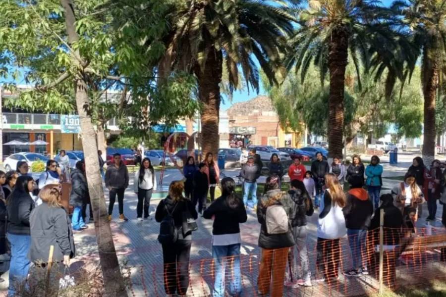 Educación y gremios docentes acordaron revisar puntos clave del Decreto 884 