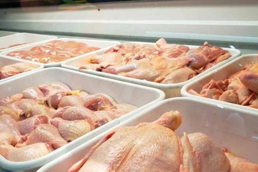 Hay un nuevo rey en la mesa de los argentinos: el pollo destronó a la carne vacuna y estos son los motivos