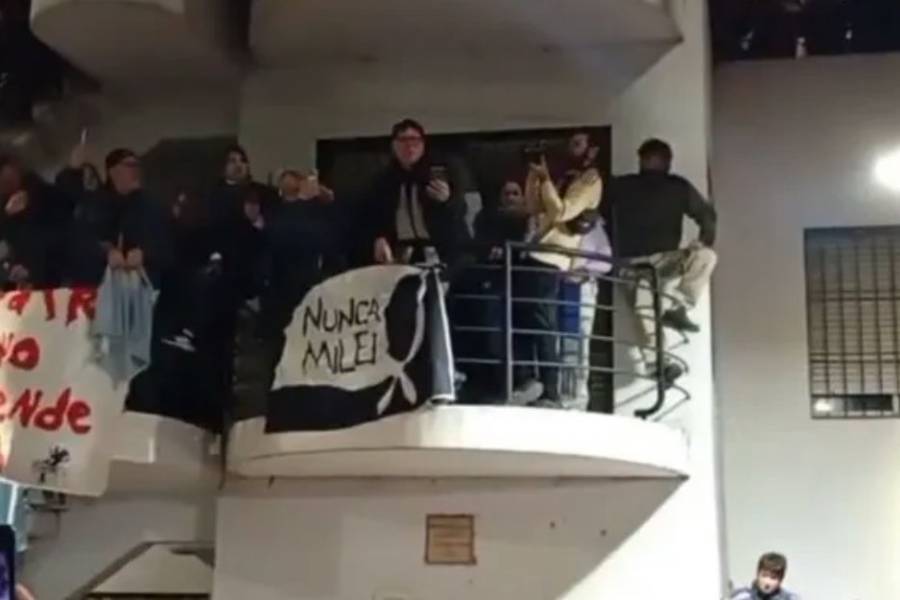 La oración del Padre Paco durante la vigilia en la casa de Cristina Kirchner: 