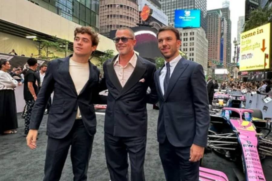 Franco Colapinto posó junto a Brad Pitt en el estreno de 