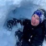 Avalancha en Ushuaia y rescate de una pareja que quedó atrapada en la nieve