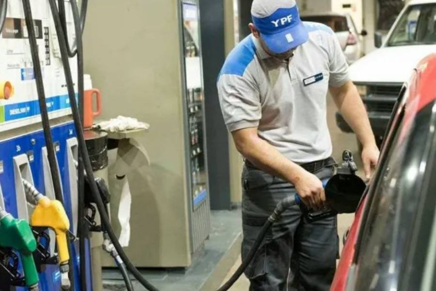 El Gobierno autorizó una nueva suba en biocombustibles que suma presión a los precios en surtidores