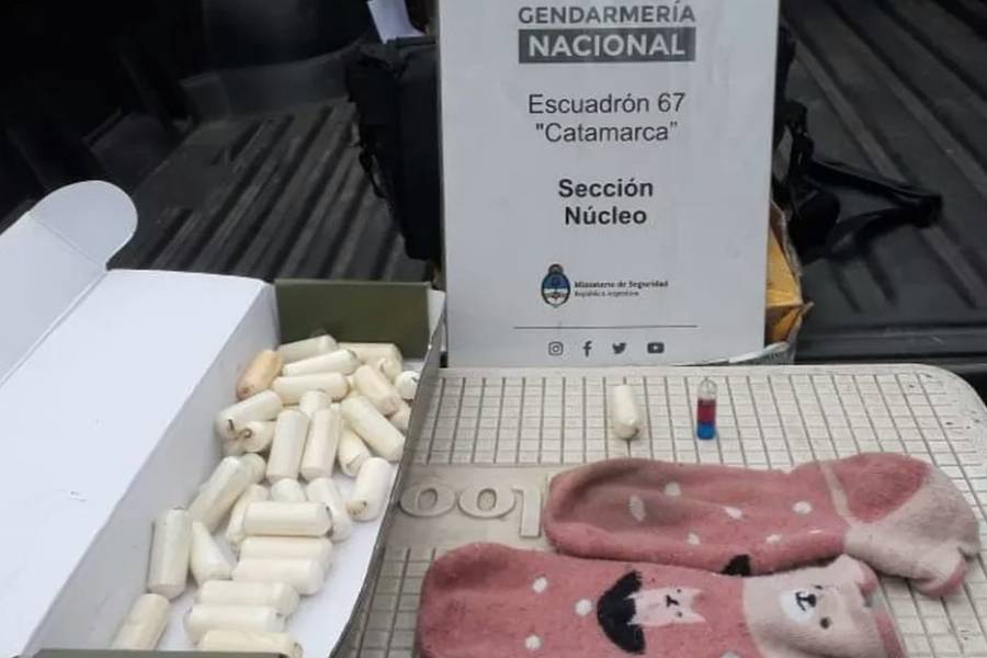 Las mujeres que transportaban droga en su cuerpo continúan detenidas