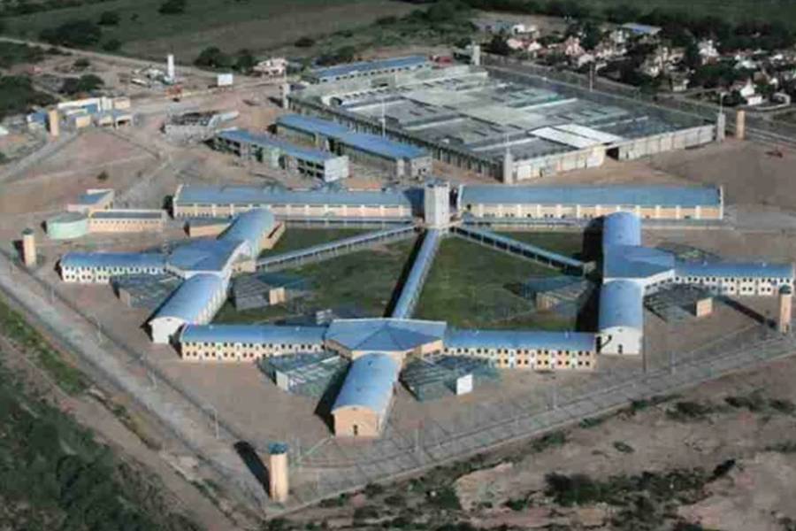 Más imputados en la causa por fraudes telefónicos realizados desde la cárcel de Cruz del Eje