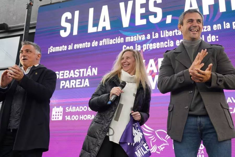 Horas de deliberación en LLA: se sumaría Sebastián Pareja, definen candidatas en distritos claves y llegan pedidos de Milei