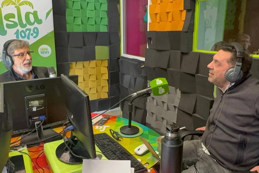 El ministro Andrada, criticó a la oposición y pidió a los propios defender la gestión
