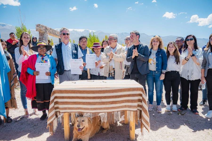 Histórico financiamiento para recuperar Laguna Blanca: invertirán $850 millones en obras, cultura y producción textil