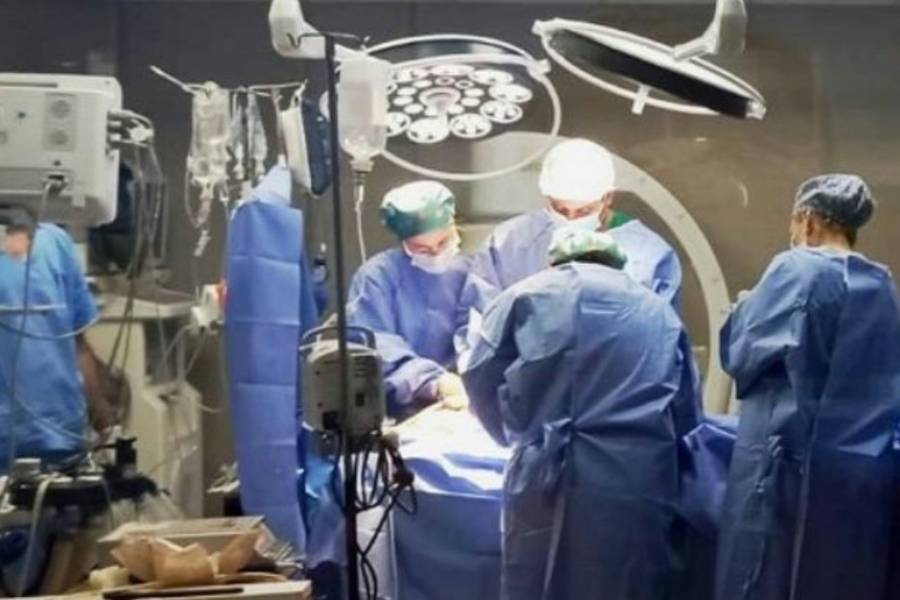 Cirugía pionera en Catamarca: Se realizó una compleja reconstrucción torácica en una paciente de 12 años