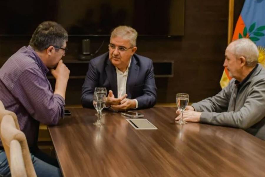 Jalil y gremios de la alimentación analizan la crisis del sector