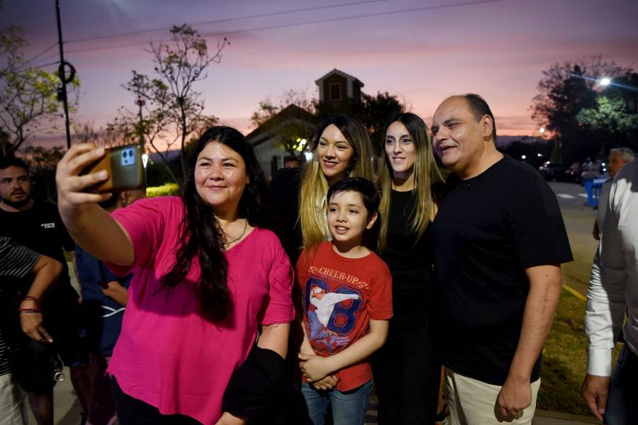 Villa Parque Chacabuco ya disfruta de su nueva plaza: un espacio pensado para todos