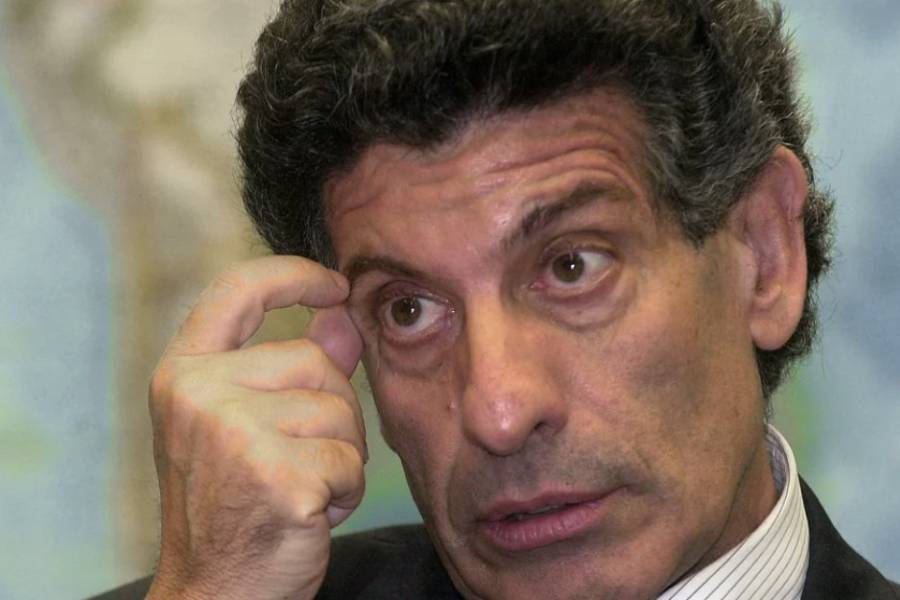 ¿Por qué renunció Chacho Álvarez a la vicepresidencia hace 25 años?