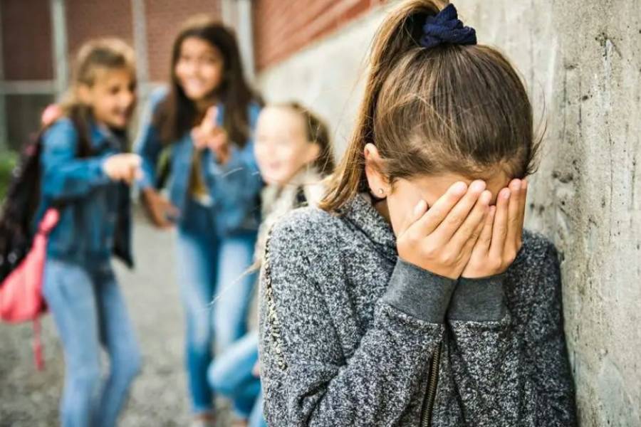 Violencia entre alumnas: agredieron salvajemente a una adolescente de 15 años en Valle Viejo