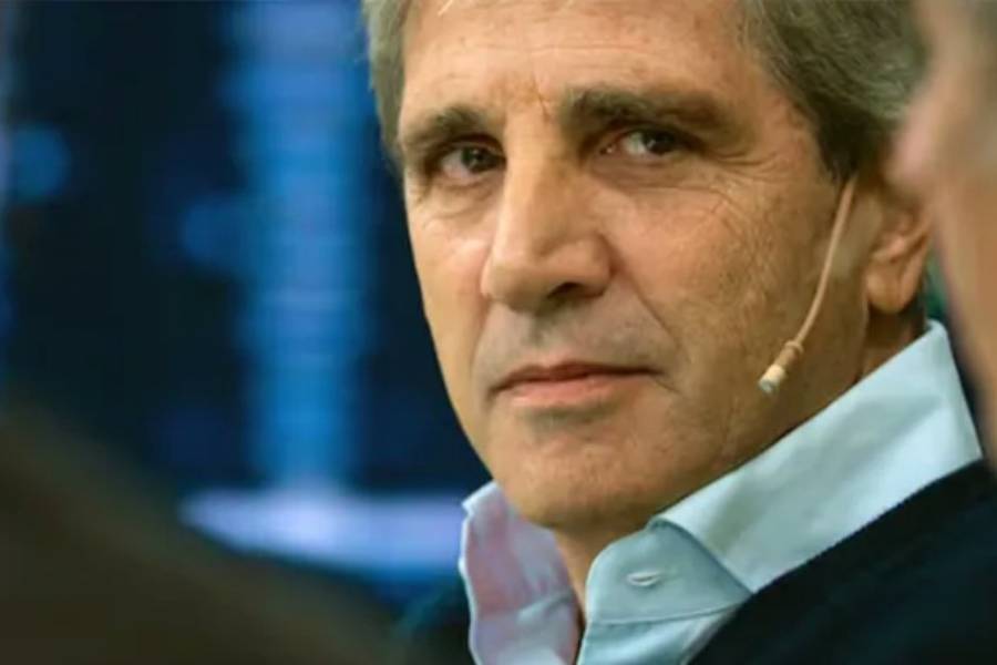 Luis Caputo negó la dolarización: se mantendrían las bandas cambiarias tras las elecciones