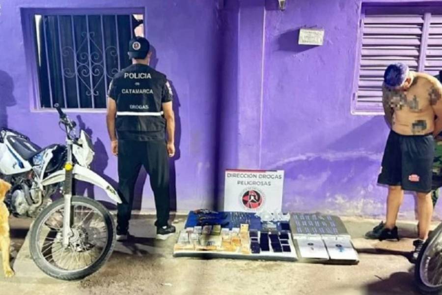 Secuestran más de 4 millones en efectivo, drogas, armas y detienen a un hombre