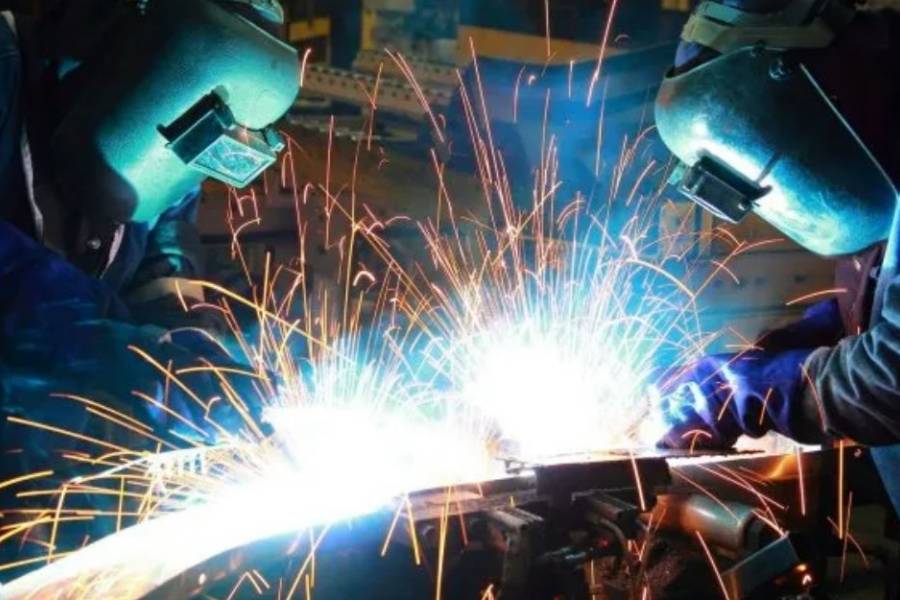 La Industria cayó un tres por ciento en septiembre