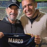 Sigue la visita de famosos a “La Bombonera”