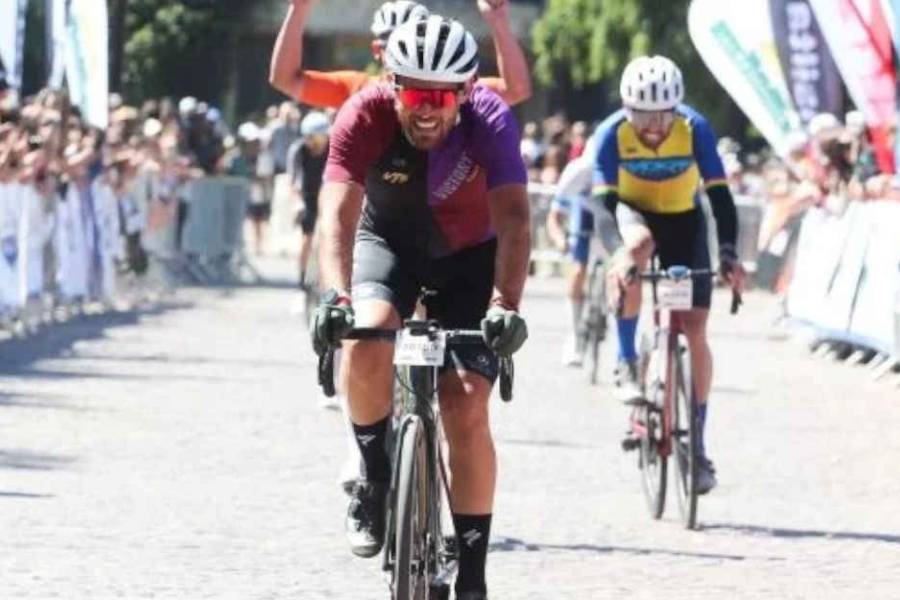 Ciclista catamarqueño se consagra en El Gran Fondo 7 Lagos con doble triunfo
