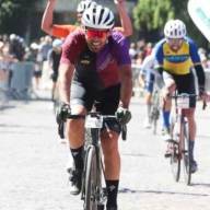 Ciclista catamarqueño se consagra en El Gran Fondo 7 Lagos con doble triunfo