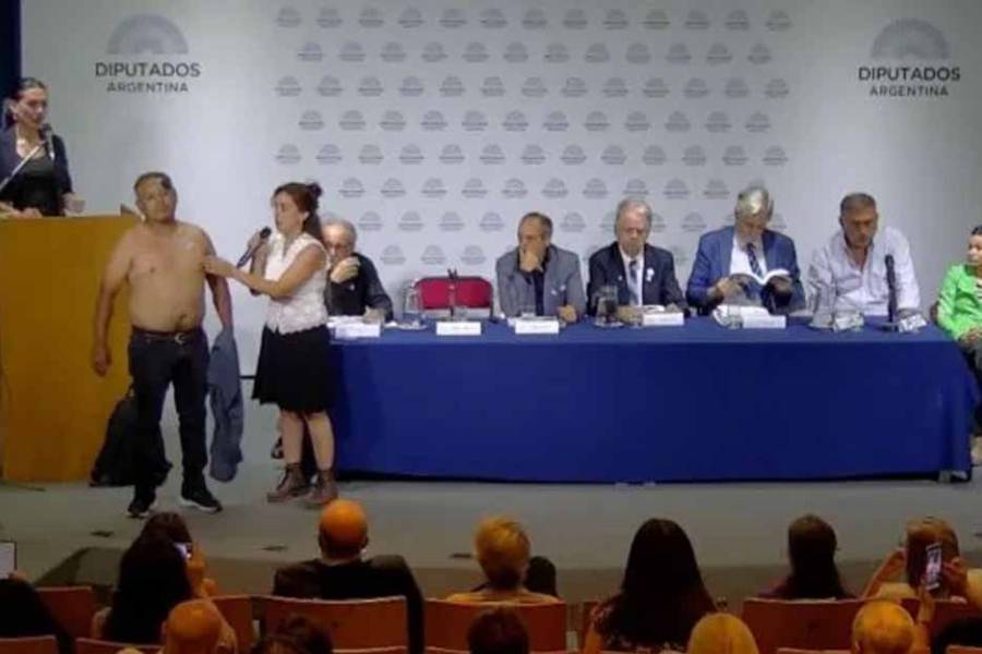Insólito acto antivacunas realizado en el Congreso y organizado por diputada del PRO