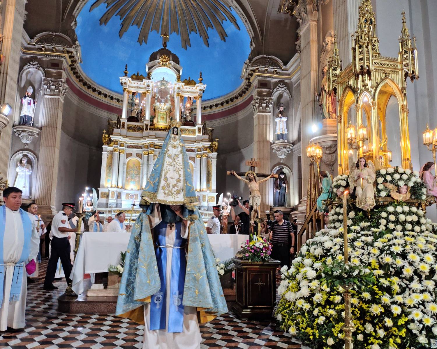 Catamarca comenzó a vivir días de gracia con las Fiestas de la Inmaculada del Valle