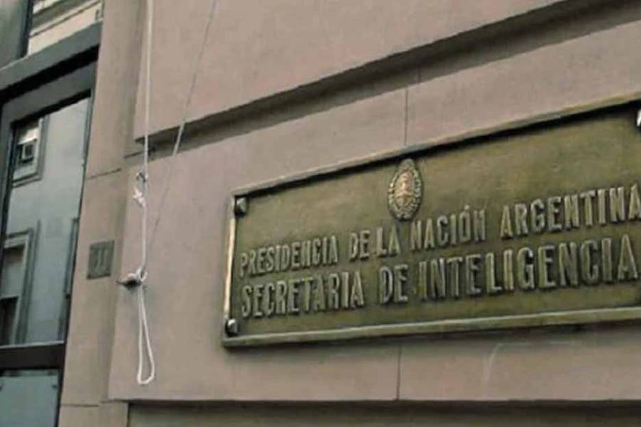 El Gobierno desplazó a Neiffert de la SIDE y designó a Auguadra