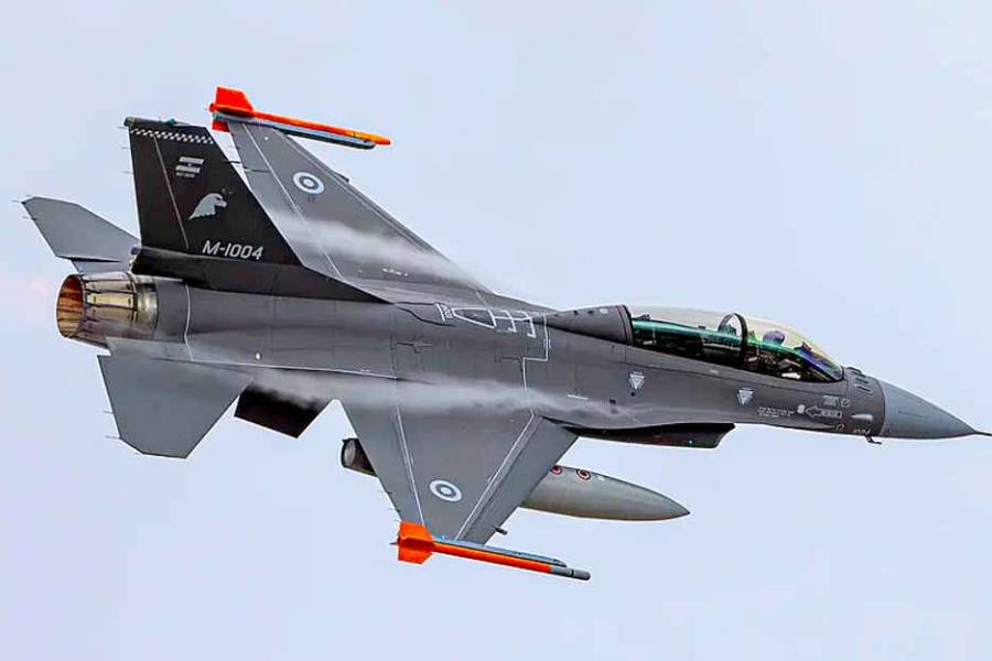 2.100 km/h de velocidad máxima, misiles, bombas guiadas y cañones: así son los F-16 que compró Argentina