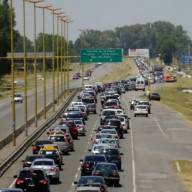 Intenso movimiento hacia la Costa Atlántica en el inicio del fin