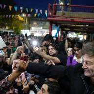 Milei se sube al “tour de la gratitud” y viaja a Córdoba