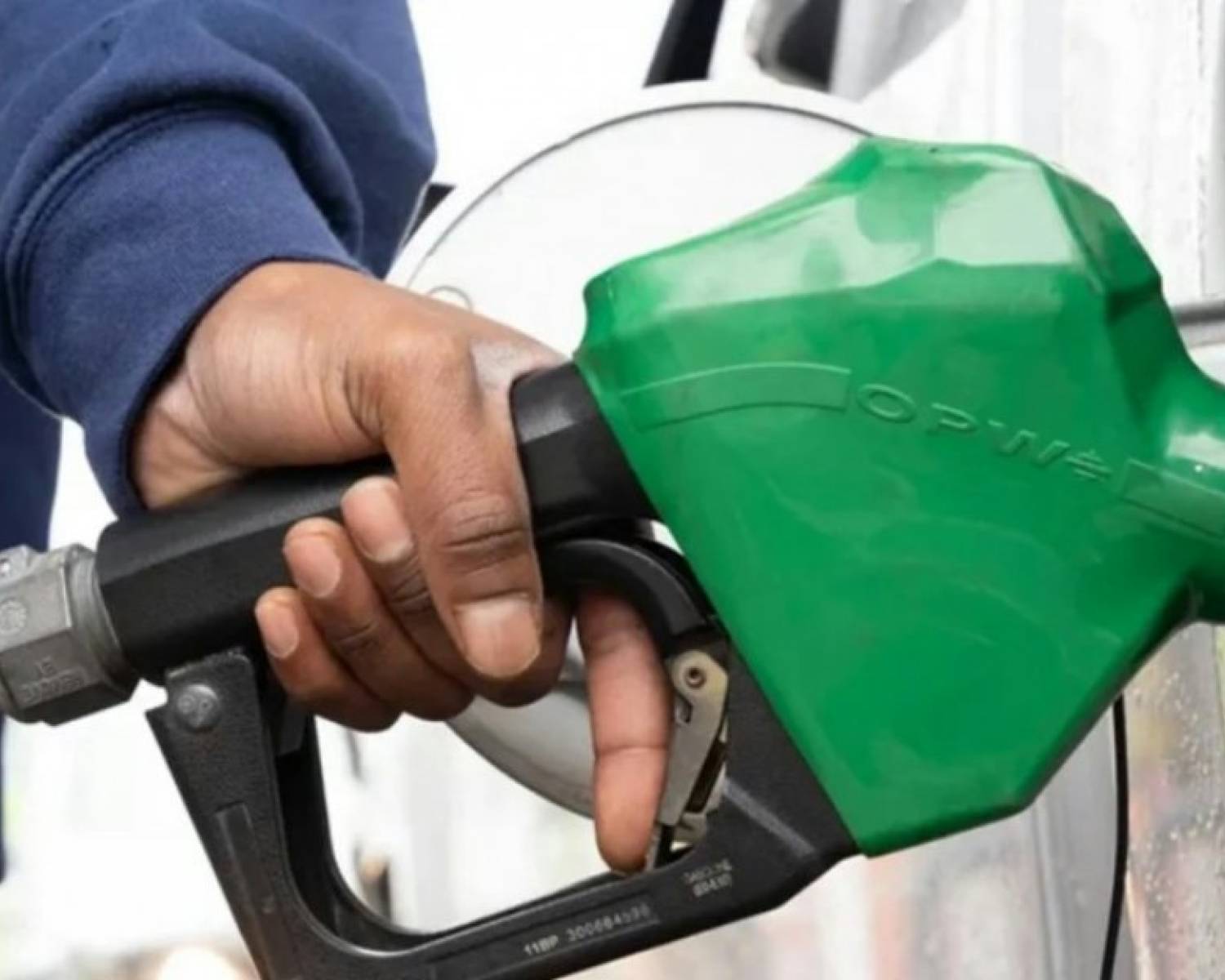 El Gobierno habilitó la creación de estaciones de servicios móviles