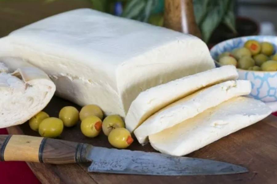 ANMAT Y SENASA advierten por la presencia de una peligrosa bacteria en un queso de primera marca