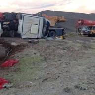 Otra improvisación de Zijin Liex: Tras el vuelco del Camión con Salmuera, los pobladores temen por su salud