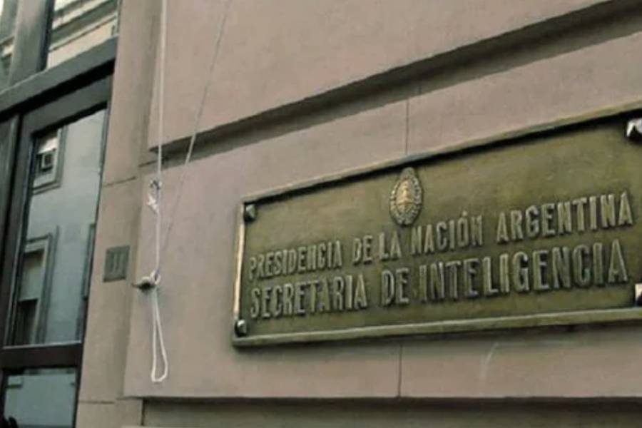 La Libertad Avanza busca votos para blindar el DNU de reforma de la ley de Inteligencia