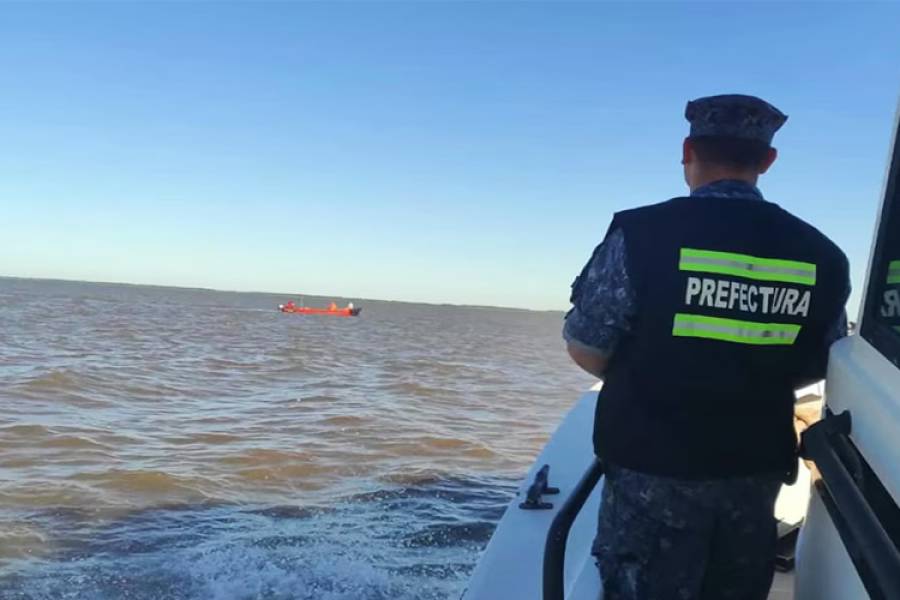 Encontraron con vida al turista argentino que había desaparecido en Punta del Este tras ingresar al mar en una moto de agua