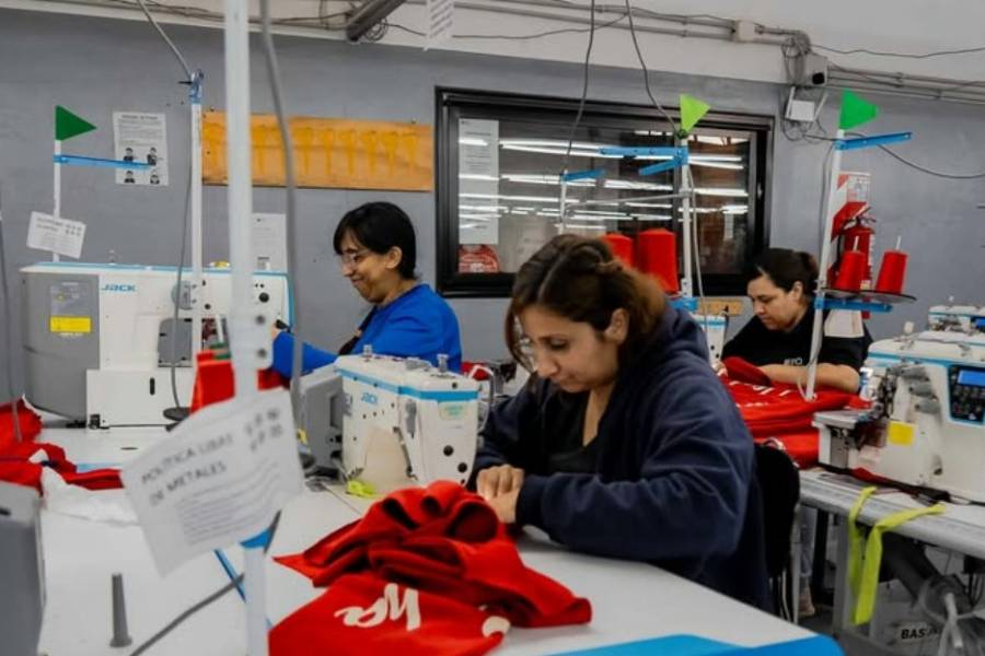 Gobierno determinó la continuidad del programa de “Emergencia Textil”
