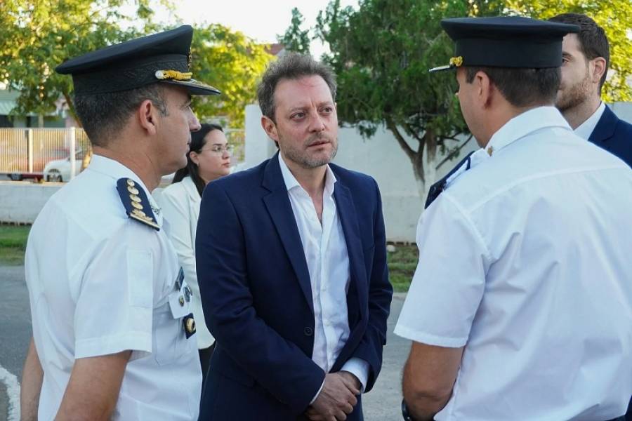 Natella y la ministra Rosales recibieron a familiares de Chávez