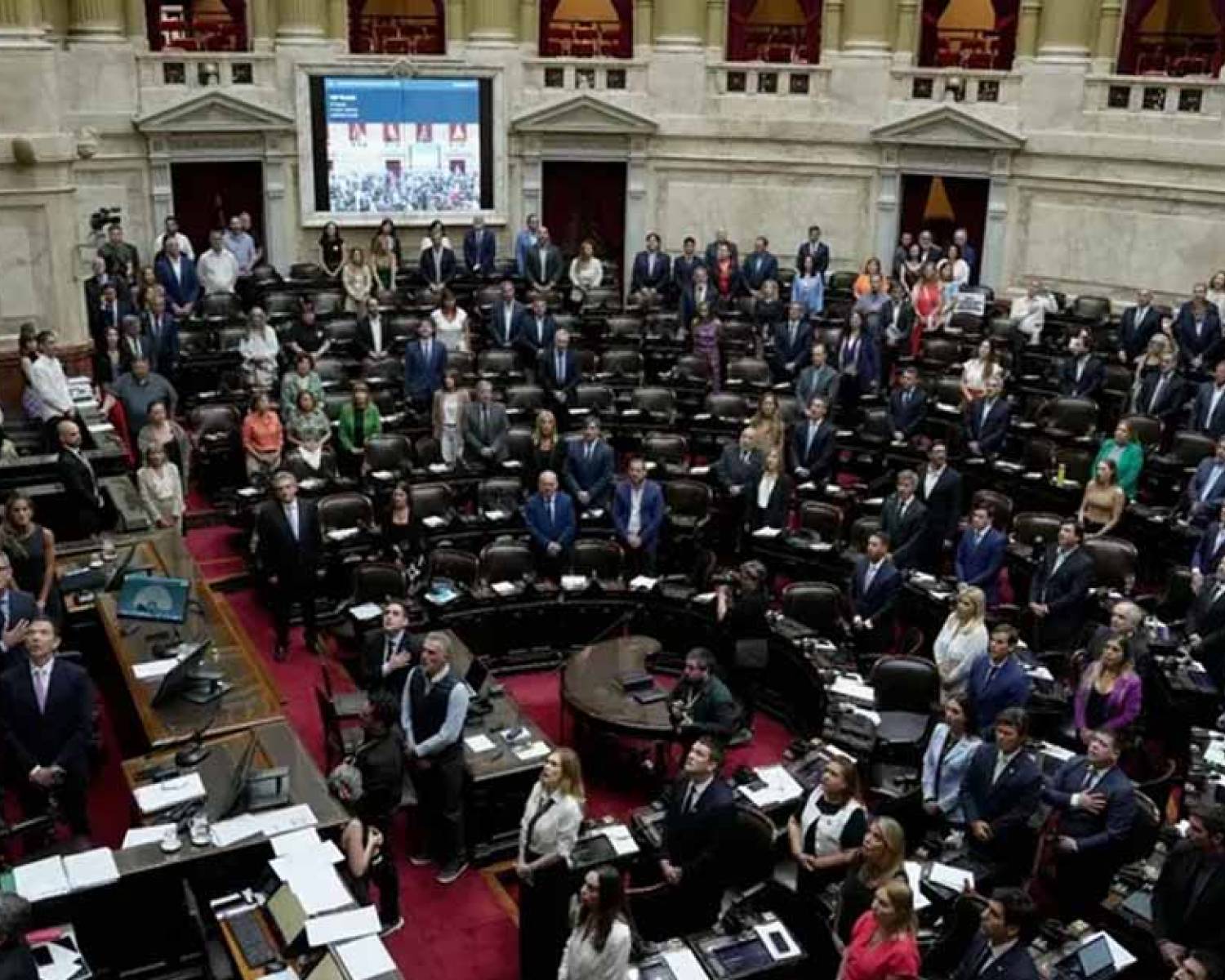 Reforma laboral: el Gobierno busca este jueves la sanción en Diputados tras retirar el artículo sobre licencias y otros cambios