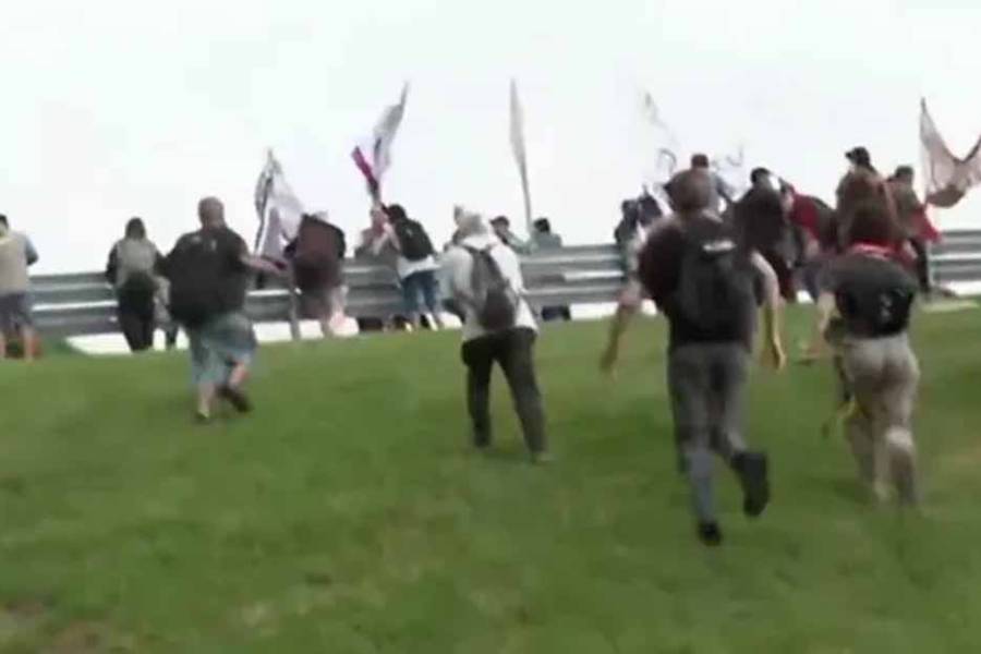 Trabajadores de Fate cortan la Panamericana en medio del paro de la CGT