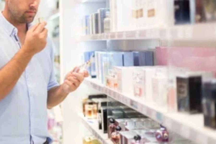 Los Imputaron por robar 3 perfumes