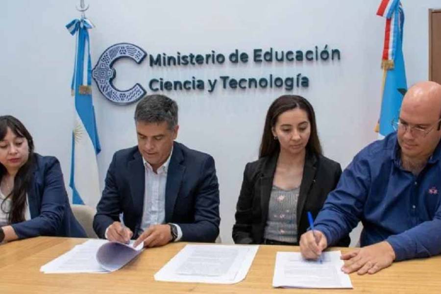 Acuerdo Estratégico entre OSEP y el ministerio de Educación para optimizar el sistema MAE