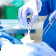 Le dejaron una gasa tras una cesárea y ahora tendrán que indemnizarla