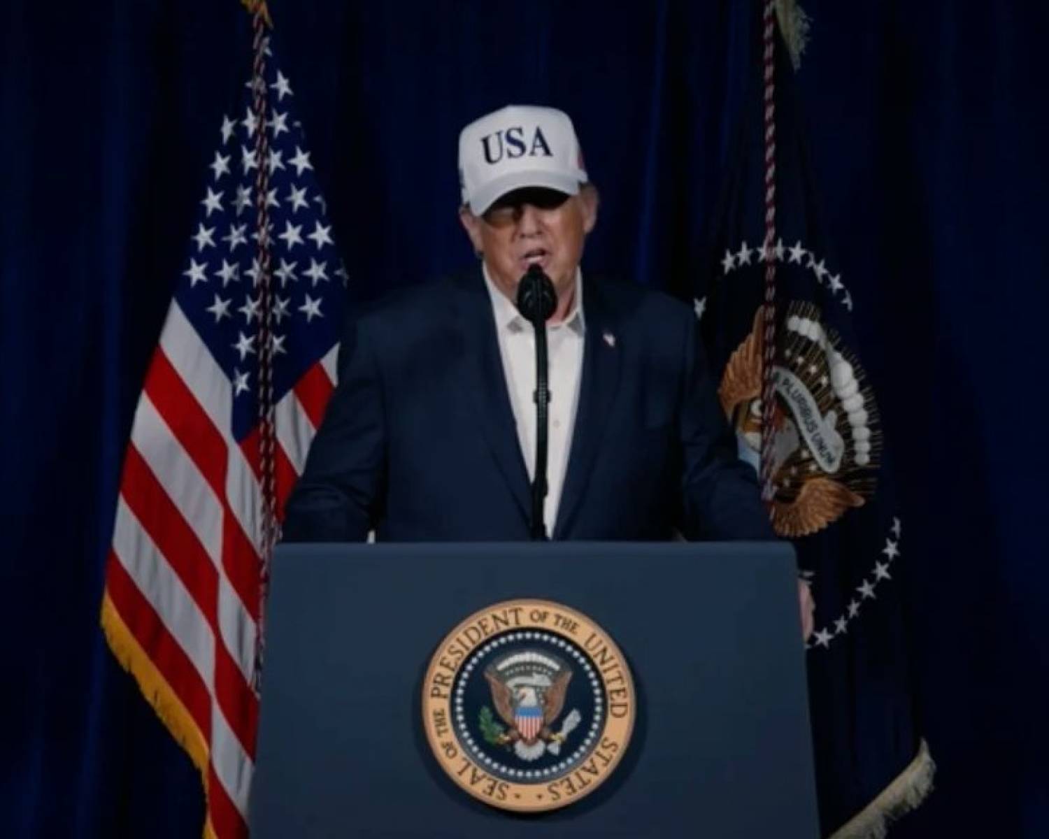 Trump confirmó un ataque masivo contra Irán y advirtió que 