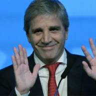 Insólito mensaje de Luis Caputo para los que no llegan a fin de mes: 