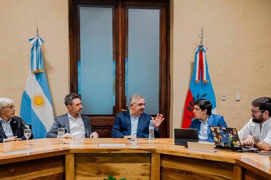 Jalil se reunió con CFI y FUNDAR