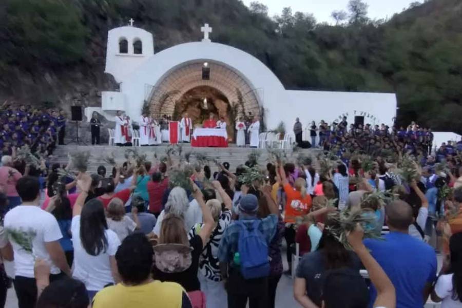 Semana Santa: Peregrinación del Pueblo de Dios