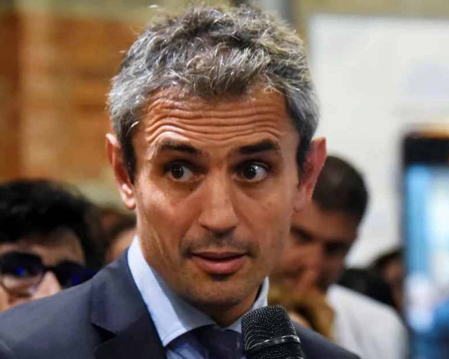 Menem confirmó que Adorni irá a Diputados el 29 de abril y anticipó: “Compren pochoclo, va a ser picante”